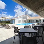 Guest house Nr - Local