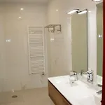 Nr - Local Guest house 4*